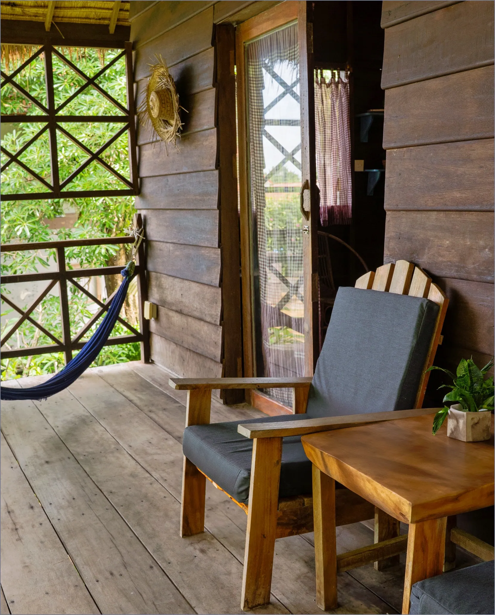 Elevated Traditional Wooden Bungalow at Khmer Hands, Kep – photo 11